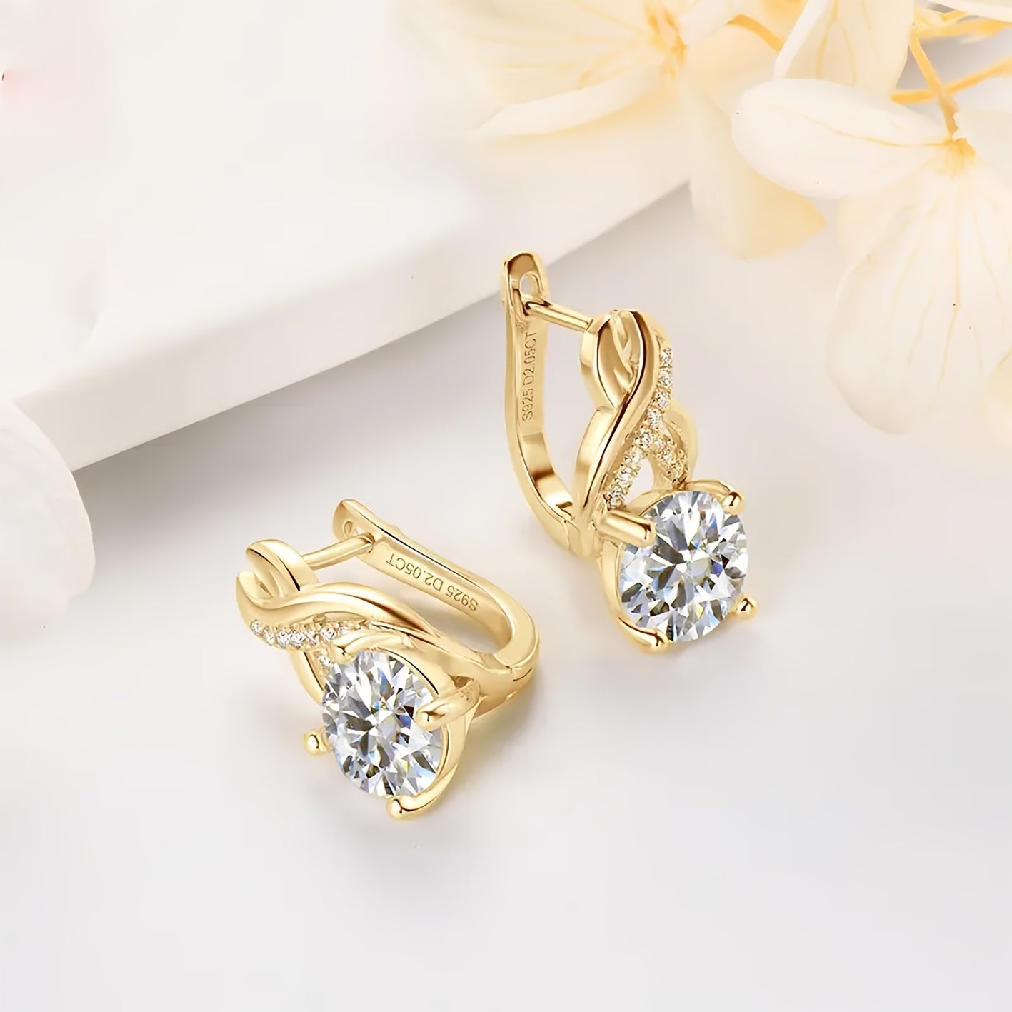 1 Pair Moissanite Infinity Element Women'S Earrings, 925 Silvery 8mm Round VVS1D Color Moissanite Earrings for Wedding and Party, Holiday Gifts, Earrings for Women, Jewelry Gifts, Gift Box