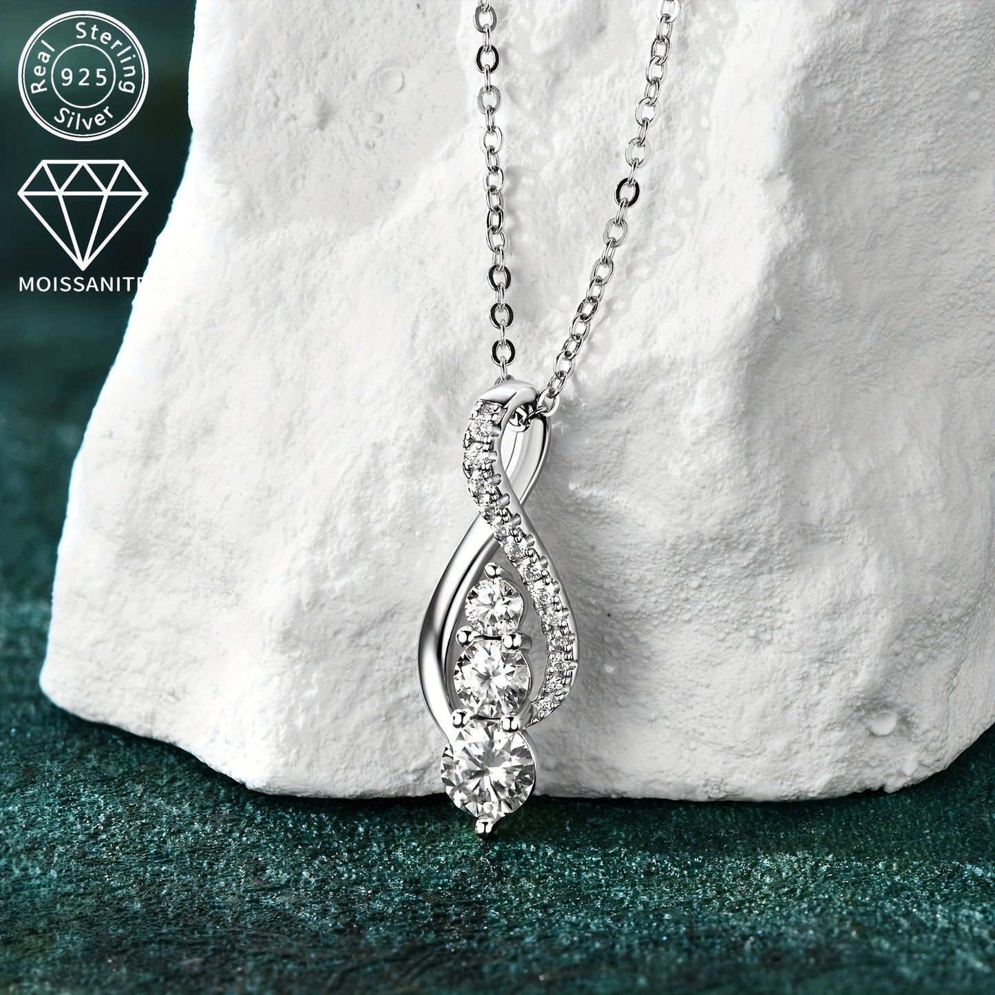 This Silvery Jewelry Weighs Approximately 0, 11 Ounces, Moissanite: 5Mm * 1, 4Mm * 1, 3Mm * 1, 1Mm * 5, S925 Silvery Ladies Fashion Holiday Jewelry Gift, Moissanite Pendant Necklace, Anniversary Gift, Chain Length 18 + 2 Inches
